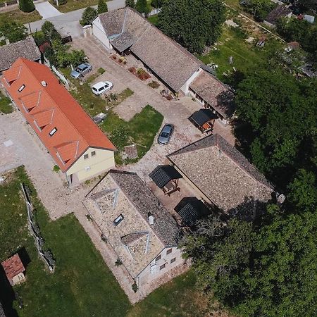 Karanac Sobe Kod Baje - Baranjska Kuca Bed & Breakfast エクステリア 写真