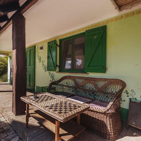 Karanac Sobe Kod Baje - Baranjska Kuca Bed & Breakfast エクステリア 写真