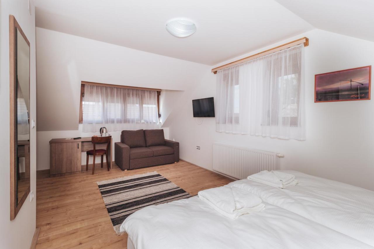Karanac Sobe Kod Baje - Baranjska Kuca Bed & Breakfast エクステリア 写真