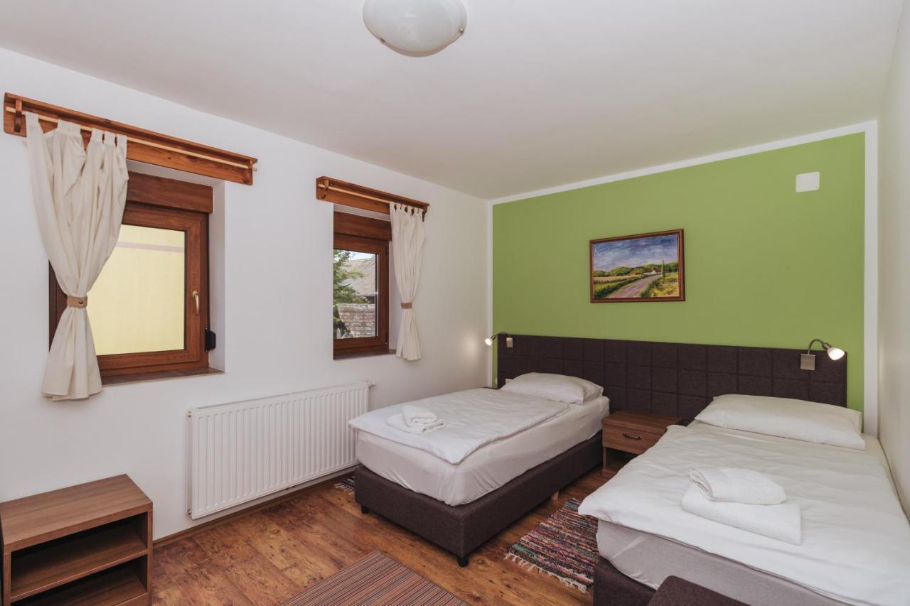 Karanac Sobe Kod Baje - Baranjska Kuca Bed & Breakfast エクステリア 写真