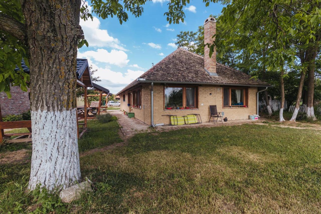 Karanac Sobe Kod Baje - Baranjska Kuca Bed & Breakfast エクステリア 写真